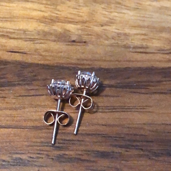Genevive Jewelry CZ Studs - Picture 3 of 5